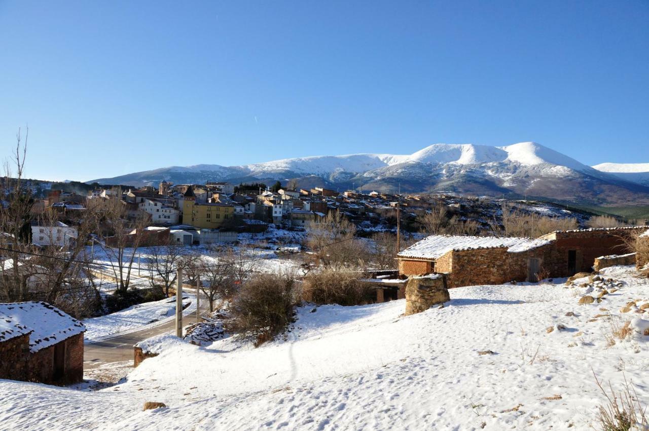 Вілла Casa Rural Solana Moncayo Lituenigo Екстер'єр фото